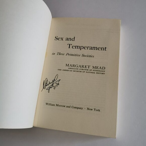 1963 Sex and Temperament by Margaret Mead Paperback Anthropology Study Ethnology - Picture 5 of 9